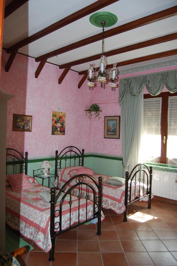 Sette Nani Bed & Breakfast Elmas Luaran gambar